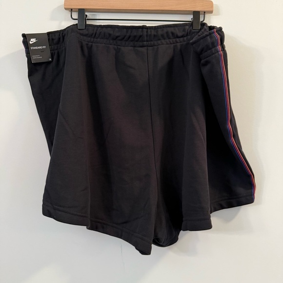 Women's new Nike Black cotton stretch athletic Shorts size 3X - Picture 6 of 7